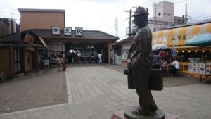 【何これ？】柴又駅の自販機で思わず二度見した「まさかの商品」ｗｗｗ