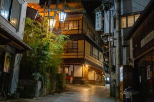 長野の名湯 渋温泉郷の魅力！レトロな街おすすめの旅館を紹介！