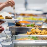 食べ過ぎ注意!東京のバイキング・ビュッフェ人気店ベスト10