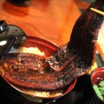 沼津市の驚愕!まるごと一匹うなぎ丼が期間限定価格で登場!
