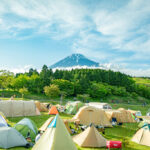 初夏の富士山麓で楽しむキャンプフェス「FUJI&SUN’25」とは?