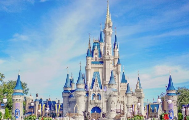 ディズニーパーク内に家が買えるって?その方法と覚悟の紹介!