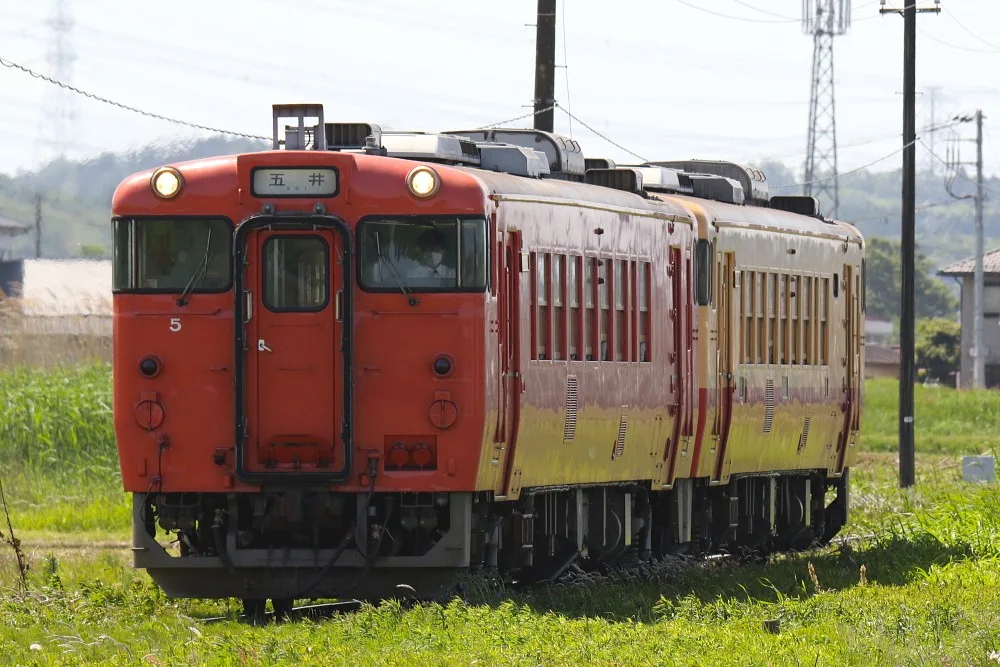 【朗報】小湊鉄道でボックスシート占有ツアー、キターーーー!