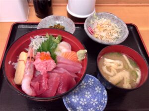 【朗報】横浜中央卸売市場の食堂行ってみ！コスパ最高ｗｗｗ