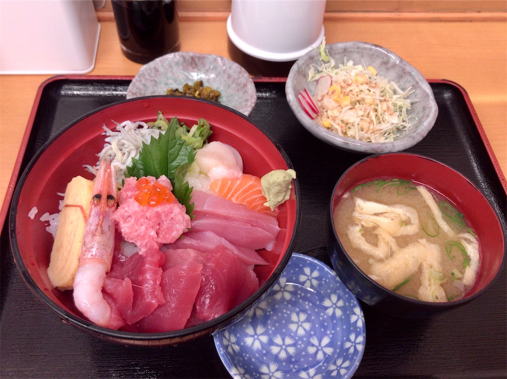 【朗報】横浜中央卸売市場の食堂行ってみ!コスパ最高www