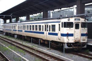 JR九州 国鉄時代の「キハ47形」引退へ 佐賀西南部と長崎の3路線