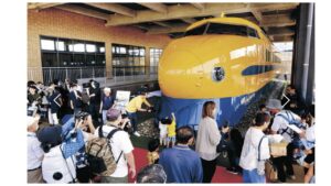 「ドクターイエローT3」がトレインパーク白山で展示開始！