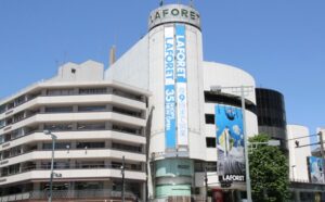 ラフォーレ原宿がピングー祭り!タキシードサムと夢のコラボも!