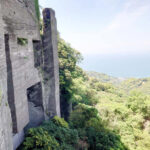 千葉・鋸山「ラピュタの壁」や名物「黄金アジフライ」を満喫！