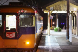 大井川鐵道、夏季「山岳夜行」が復活！旧近鉄特急16000系で