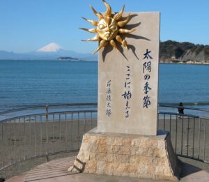 梅雨明け前に？ 逗子市、本日「逗子海水浴場」 海開き発表！