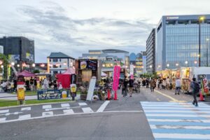 愛知県、小牧駅前でビアガーデンが始まっています！8月9日まで