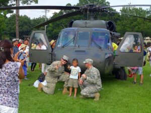 米軍キャンプ座間「日米親善 盆踊りフェス2025」8/2 開催!