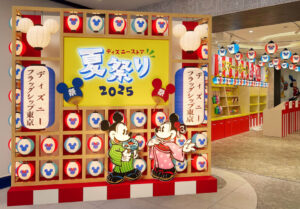 夏の風物詩「ディズニーストアの夏祭り」全店で開催！7/25～