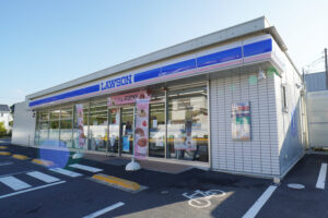 【朗報】千葉のローソンで車中泊サービス開始、全国展開も！