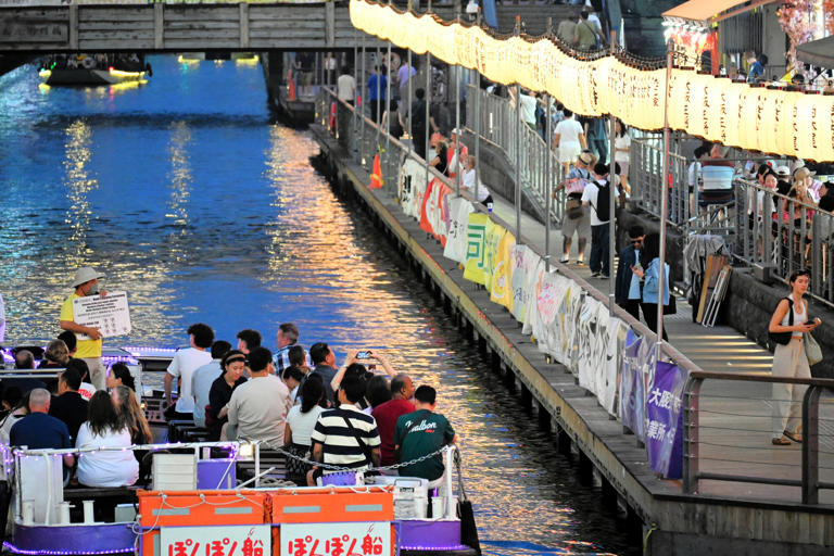 【朗報】大阪ミナミの夏の風物詩「道頓堀万灯祭2025」開催！