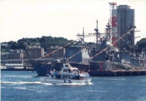 「はとバス」で横須賀観光！お得＆効率的に人気スポット周遊！