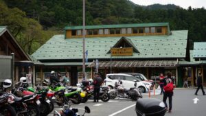 目的地になる、埼玉の超人気な道の駅「果樹公園あしがくぼ」！