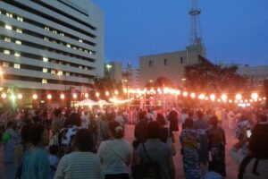横須賀市役所前公園にて「よこすか市民盆踊り大会」8/17開催！