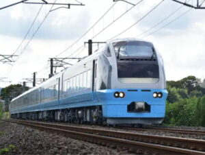 上野から秋田まで10時間超えの直通在来線「座席夜行」を運行！