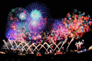 日本最高峰！花火師日本一決定戦「大曲の花火」8月30日開催！