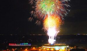 本日「幕張ビーチ花火フェスタ」国内最大級の音楽花火イベント!