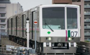 【悲報】「日本一混む路線」日暮里・舎人ライナーの現状と未来は？