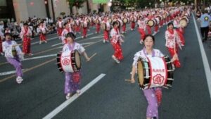 盛岡さんさ踊り、初日の熱い戦い！最優秀賞は盛岡商高に決定！
