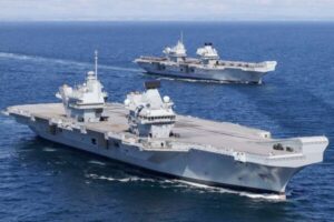 英空母「プリンス・オブ・ウェールズ」が 8/12 横須賀へ入港！