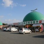 熊本県、人気のスポット「道の駅 七城メロンドーム」の魅力!