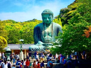 歴史と海風に誘われ、時間を旅する「古都・鎌倉」の魅力とは！