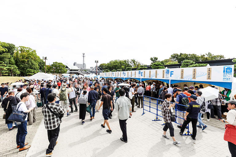 大阪・日本酒の試飲イベント「オオサカ サケ スクエア」開催!