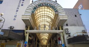 岐阜市、繁栄の象徴「柳ケ瀬商店街」老朽化のアーケード撤去へ!