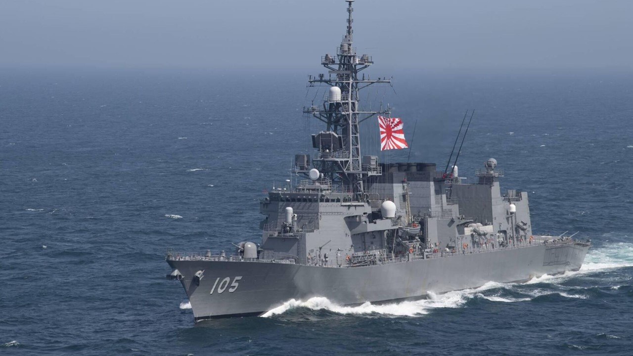 高松市、護衛艦「いなづま」一般公開 in 高松サンポート岸壁！