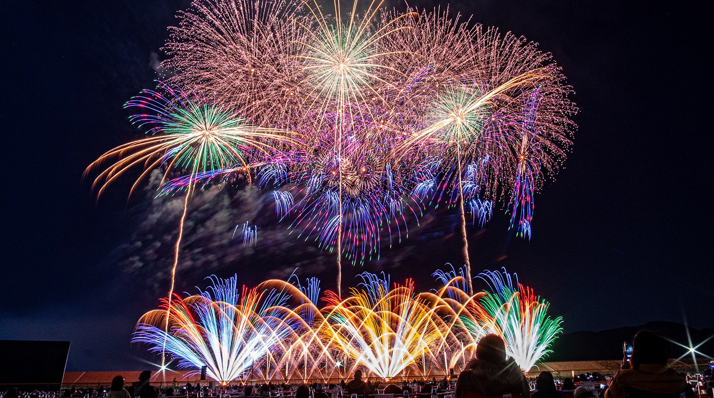 山梨県・第2回「Mt. Fuji 山中湖花火音楽祭」10月25日開催!