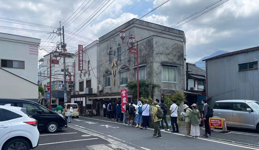 秩父、築98年「パリー食堂」が存続危機 耐震工事に4,000万円!
