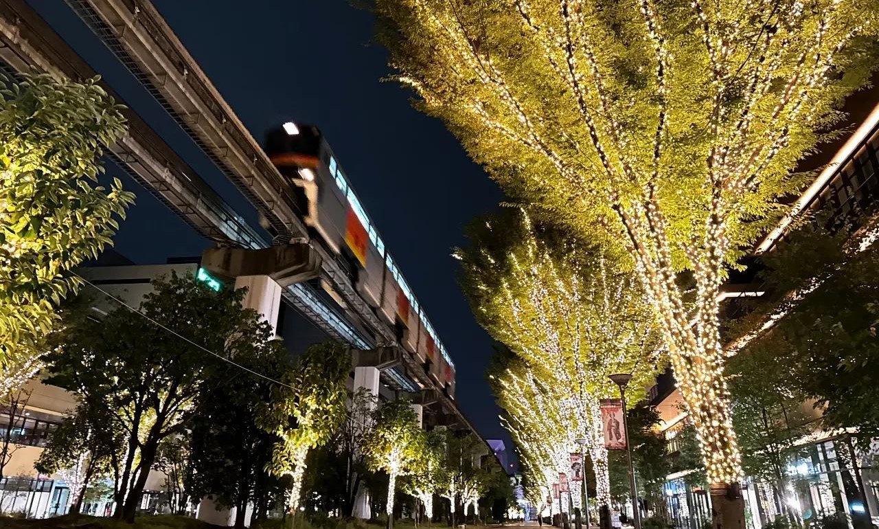 立川駅北口でイルミネーション開幕! 点灯式にロージークロニクルも