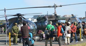 「立川駐屯地 52周年航空祭」開催！ 航空機展示・高機動車試乗も