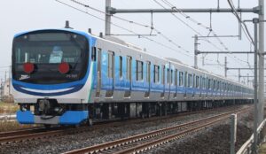 りんかい線、新型車両71-000型が営業運転開始「埼玉」に出現！
