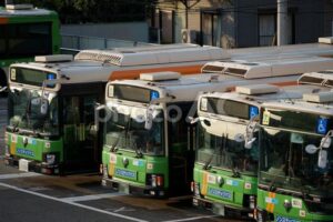東京でも 都営バスが206便減便 ！運転手不足での減便は初
