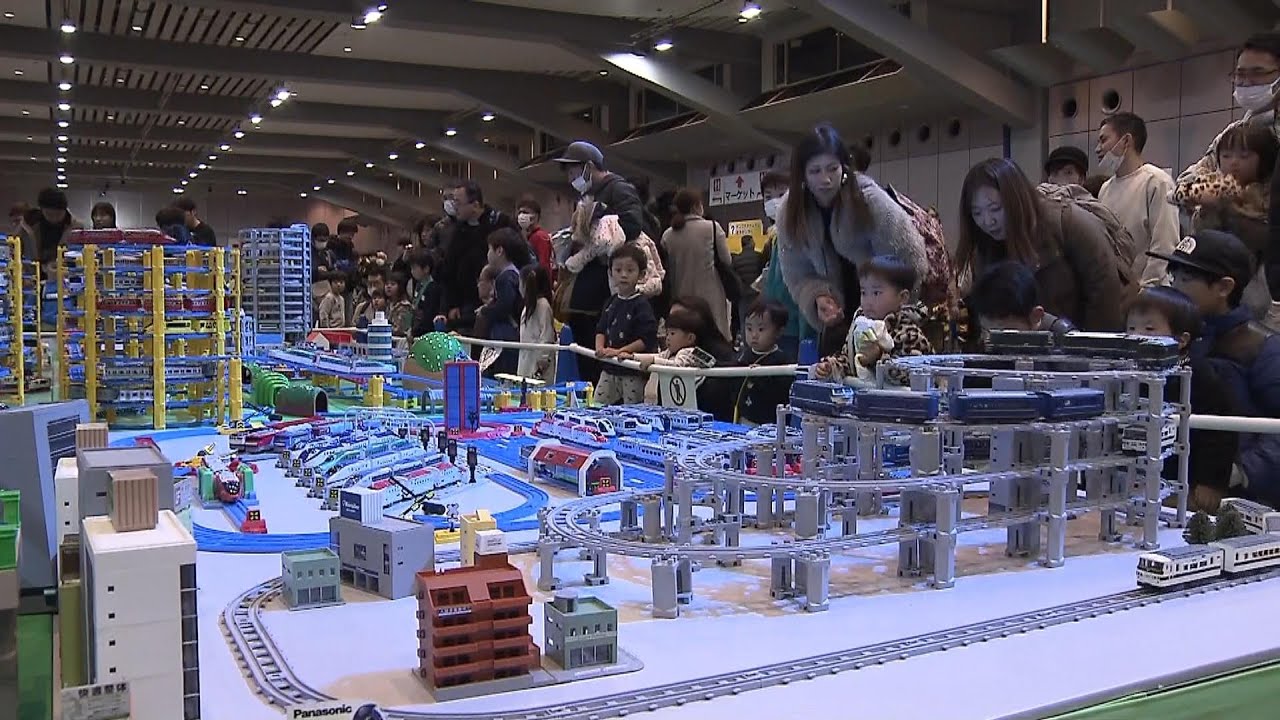 大阪南港ATC「プラレール博」開催、巨大ジオラマ展示も！1/1日～