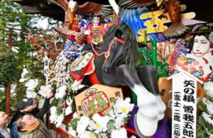 青森・八戸市「おがみ神社」に、「馬」のミニ山車が登場！ 1/10まで