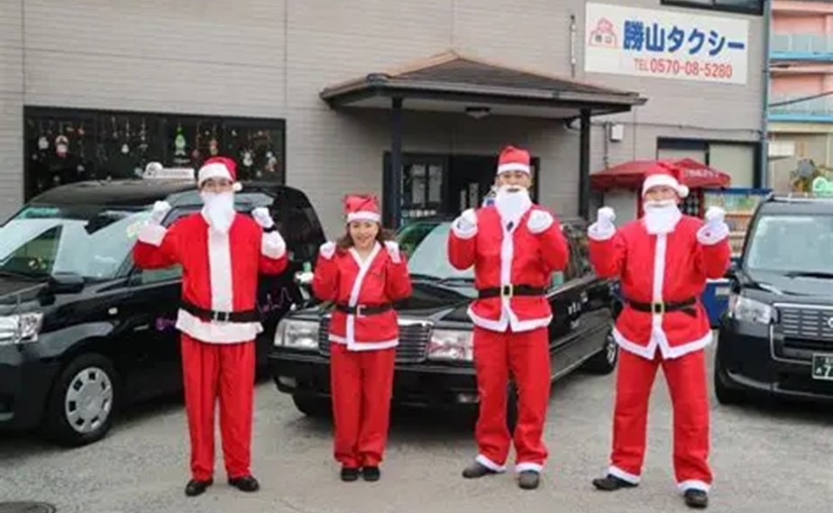 北九州市、勝山自動車が「Xmasサンタ タクシー」12/25まで運行中!