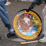 宇治市文化センターに「響け！ユーフォニアム」マンホール設置！