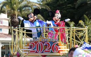 TDL「ニューイヤーズ・グリーティング」正月限定パレード！ 1/12まで