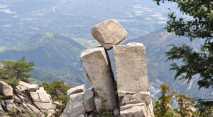 三重・御在所ロープウエイで「落ちない」合格祈願グッズが大人気！