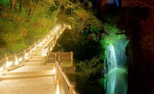 宮崎・高千穂神社と高千穂峡でライトアップ「峡 KAI」開催!3/22日まで