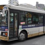 京王バスが「クレカ乗車」拡大、本格導入へ　300台が対応！3/27日～