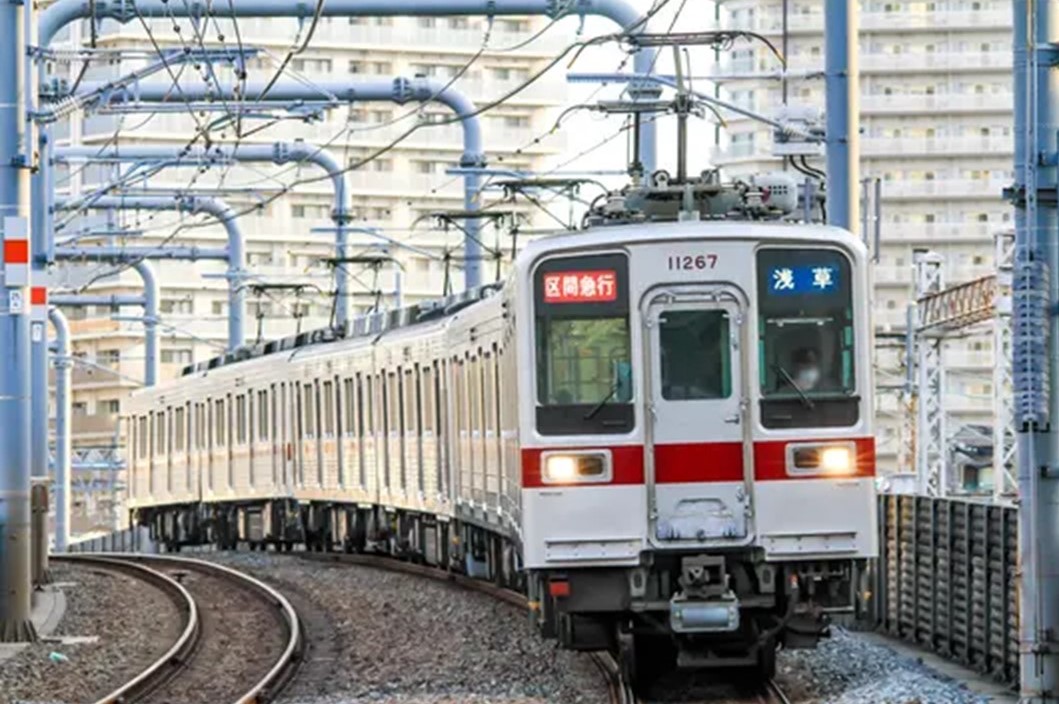 埼玉・鉄道博物館で、東武鉄道「10030型11267編成」を展示！3/7日～