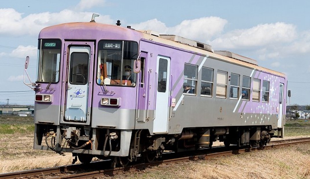 兵庫・北条鉄道、花のまち走る「フラワ」3両引退へ 部品調達難で